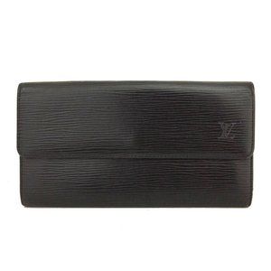 Louis Vuitton Black Epi Leather Wallet Preowned.